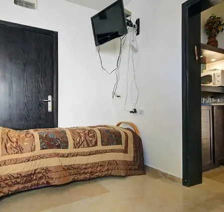 Holyland Apartments Jerusalem Room photo