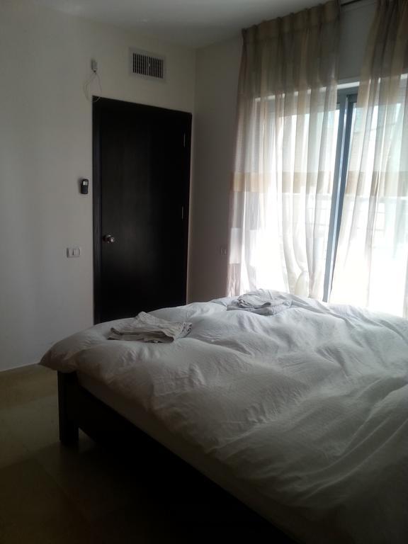 Holyland Apartment *